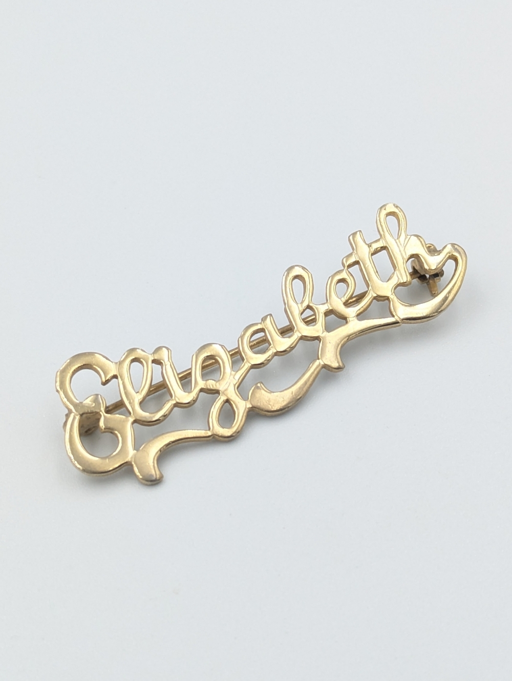 Vintage Elizabeth script name gold tone brooch pin